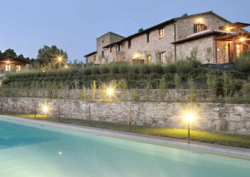Venue with private pool in Umbria